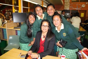 522863_512615925415552_1830859102_n